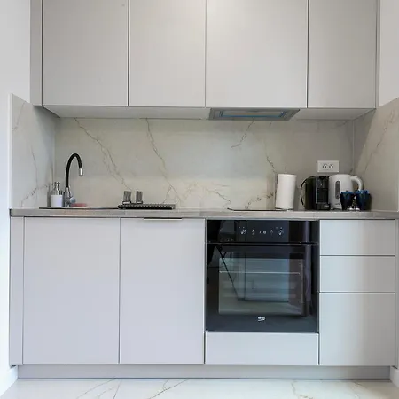 Rentplanet - Apartamenty Na Pradze Warsaw Exterior photo