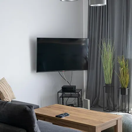 Rentplanet - Apartamenty Na Pradze Warsaw Exterior photo